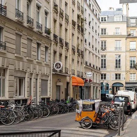 Veeve - Tracing The Tuileries * פריז
